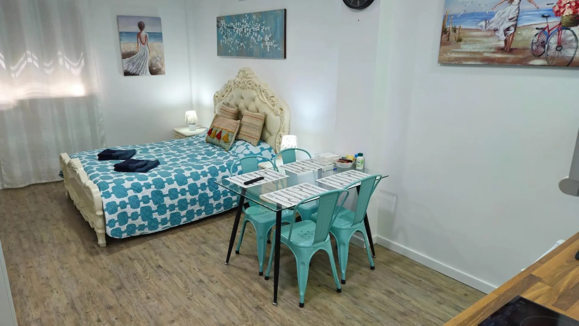 Apartamentos Elemar Free Luggage Storage Málaga